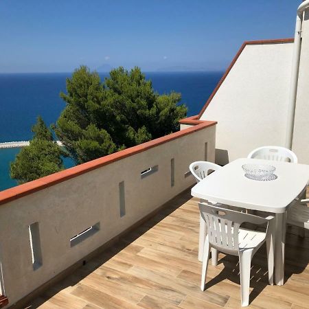 Appartamento Vista Mare Capo dʼOrlando Εξωτερικό φωτογραφία